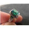 Image 7 : 9k White Gold and Lab-Grown Emerald Ring, Size 6, 3.7 Grams