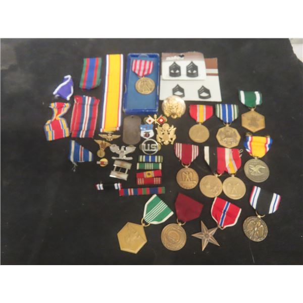 U.S. Military Pins and Medals