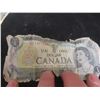 Image 5 : Twenty-Seven 1973 Canadian $1 Bills Plus One Torn Bill