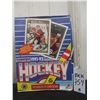 Image 1 : 1991–92 O-Pee-Chee Hockey Card Box