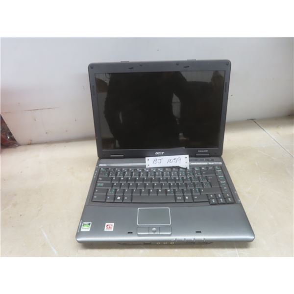 Acer Extensa Laptop, AMD, Supports Windows 10 – No Power Cord