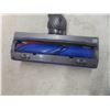 Image 7 : Dyson V7 Slim Cordless Vac with Wall Mount Charger