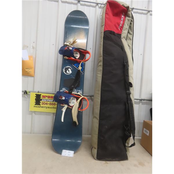 Snowboard with Bindings & Carry Bag