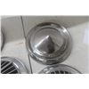 Image 5 : Seven Vintage Hubcaps (Chev)