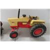 Image 2 : Two Diecast Tractors 1/16 Case 930 & Case 1170