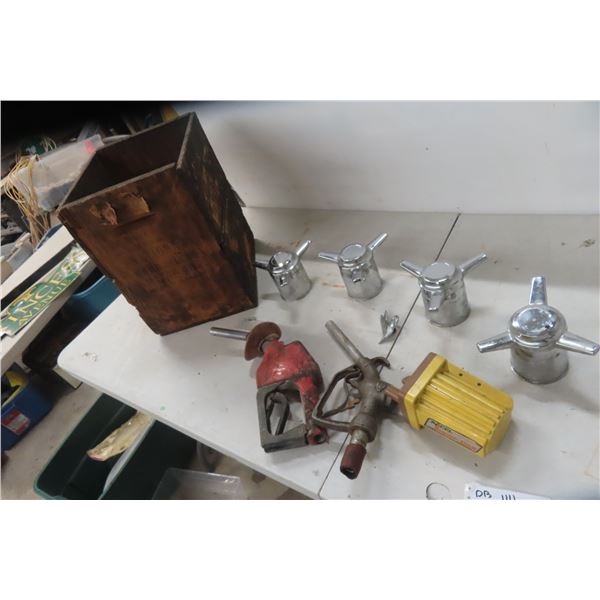 Four Spinner-Style Center Caps, Gas Nozzle, Supercool Oil Crate