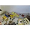 Image 5 : Glue Gun, Painting Supplies, and More