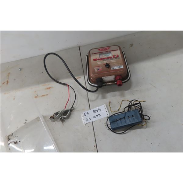 Parmax Magnesium Battery Fence Charger 30 Mile w/ Tester
