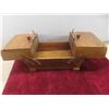 Image 6 : Vintage Sewing Box - Walnut
