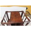 Image 3 : Magazine Stand 18" x 13" x 18"