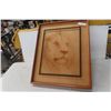 Image 1 : Glass Picture of Lion 25" x 31"