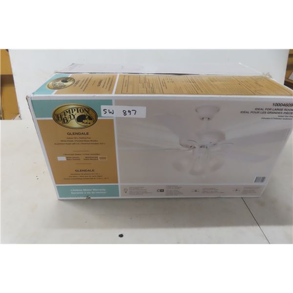 New Hampton Bay Ceiling Fan/Light 52"