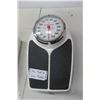 Image 3 : Healthometer Ladies 300 lb Scale, Chalkware Display & Hamper