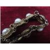 Image 10 : Vintage Pearl-Style Jewellery