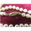 Image 3 : Vintage Pearl-Style Jewellery