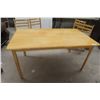 Image 2 : Table with Four Chairs 29" x 35" x 59"