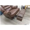 Image 5 : Leather/Leather-Style Recliner Rocker