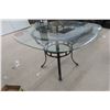 Image 3 : Patio Table with Glass Top 30" x 45" x 45"