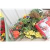 Image 5 : Artificial Flowers, Holiday Decorations, and Storage Bin