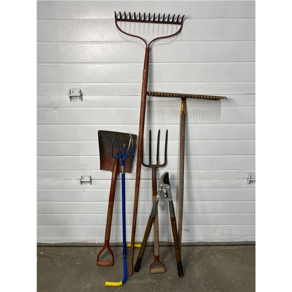 Yard & Garden Tools