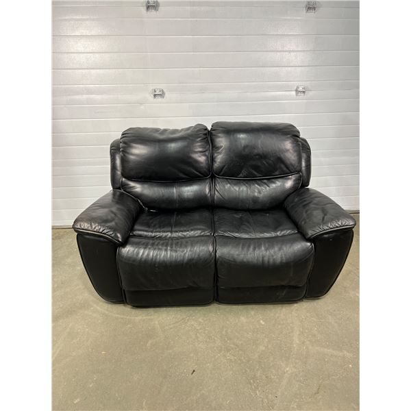Legget & Platt Reclining Couch