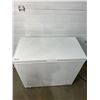 Image 8 : Frigidaire Chest Freezer