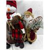 Image 2 : Christmas Figures