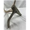 Image 6 : Intricately Carved Antler