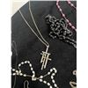 Image 5 : Rosaries & Crosses