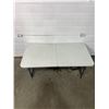 Image 1 : Folding Table