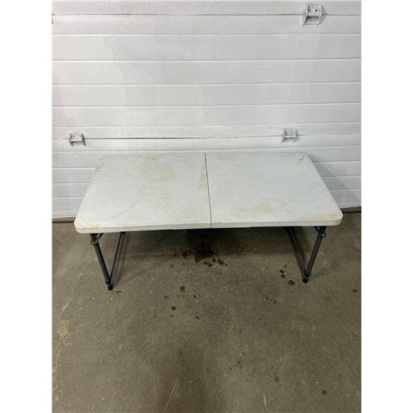 Folding Table