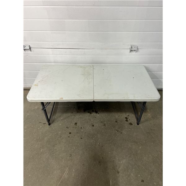 Folding Table