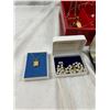 Image 3 : Costume Jewelry & Box