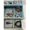 Image 4 : Costume Jewelry & Box