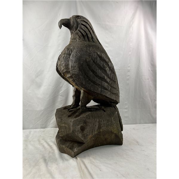 Log Carved Eagle Sculpture