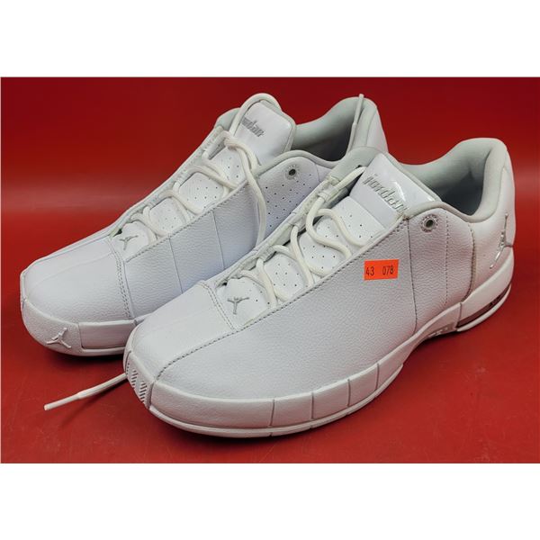 Nike Jordan Team Elite 2 Low White Basketball Shoes