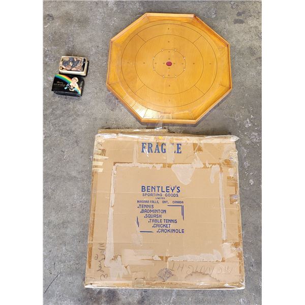Bentley's Crokinole Board w/ Discs