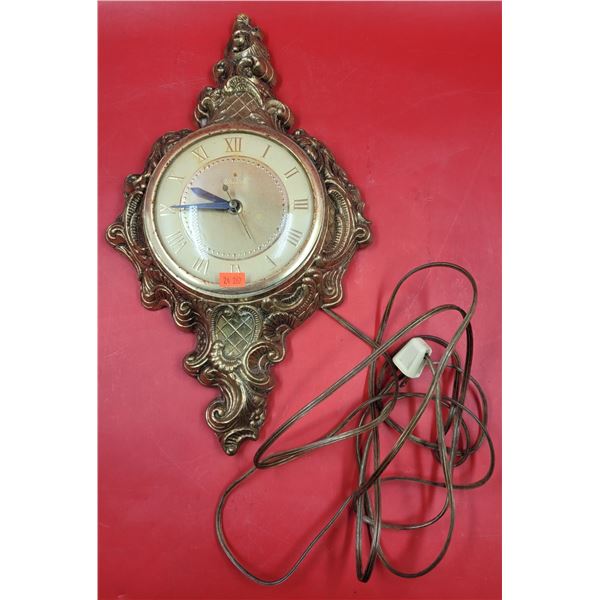 Mid-Century United Electric Wall Clock (Working)