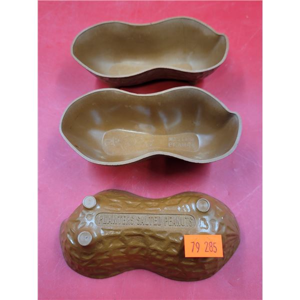 3 VTG Planter's Peanuts Trays