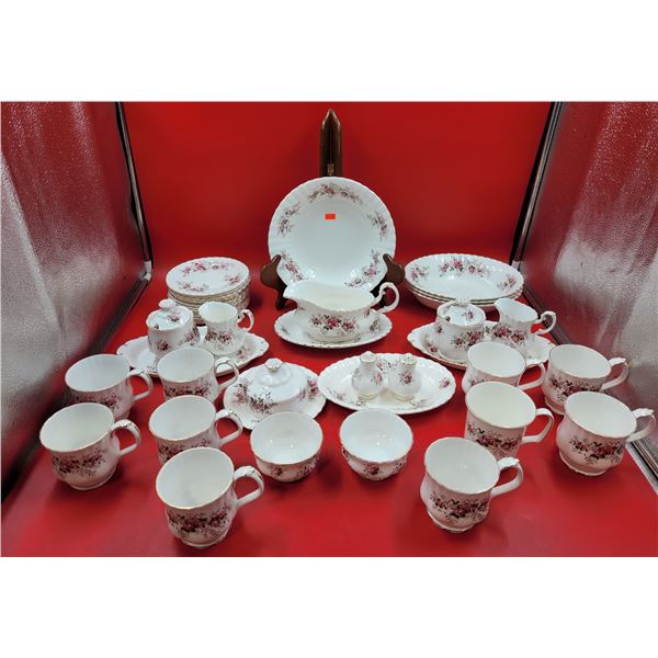 Assorted Royal Albert "Lavender Rose" Bone China Dishes Made in England w/ Mugs, Gravy Boat, & More