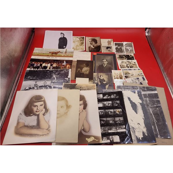 Lot of Assorted VTG Photographs