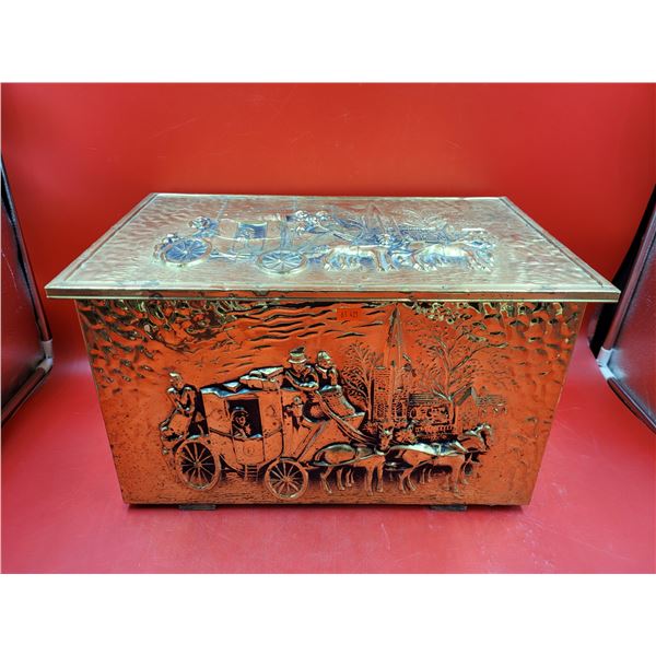 VTG Brass Repousse Hearth/Kindling Box