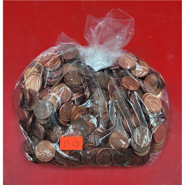 Lot of Assorted US & Canadian Pennies