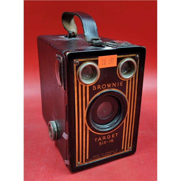 Kodak Brownie Target Six-16 Camera Made in Canada
