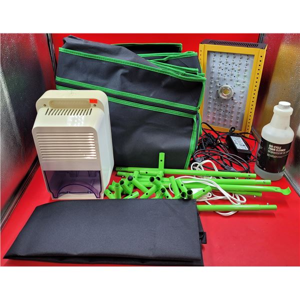 Grow Tent Lot w/ Accessories