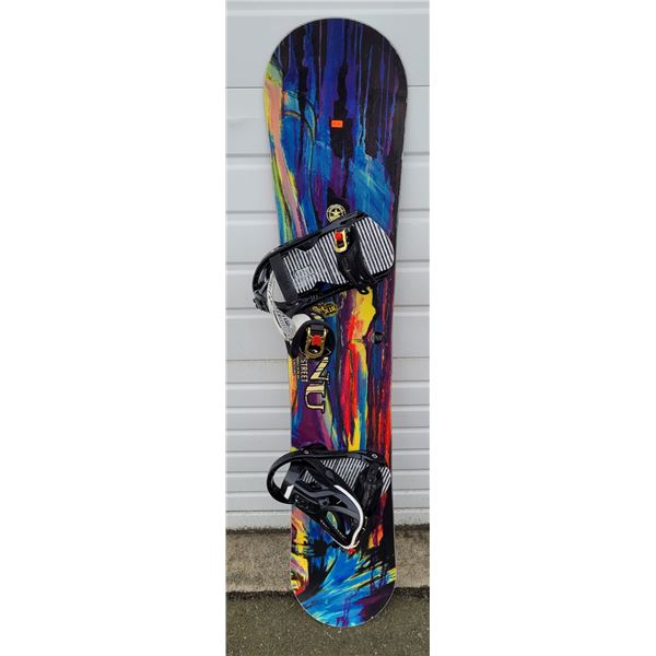 GNU Snowboard w/ Bindings