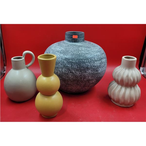 Assorted Vase Lot (Crate & Barrel, etc.)