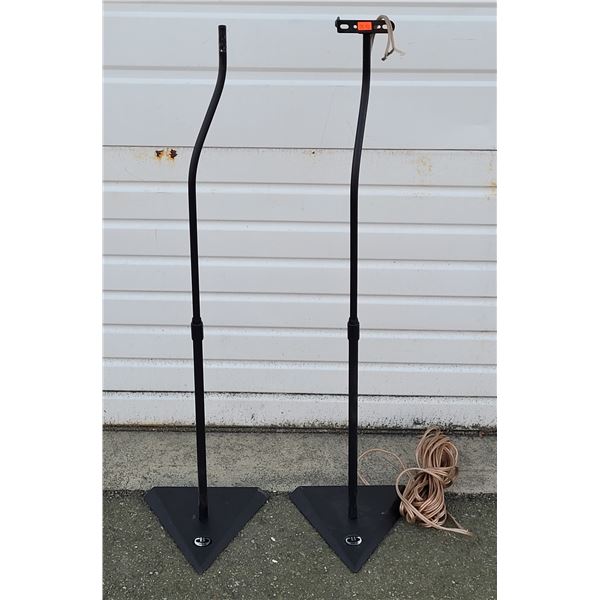 2 B Tech Universal Floorstands