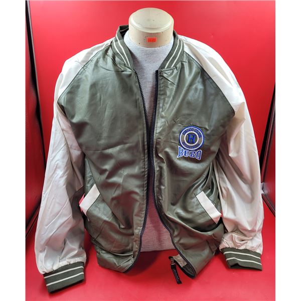 DeBao Chico Club Bomber