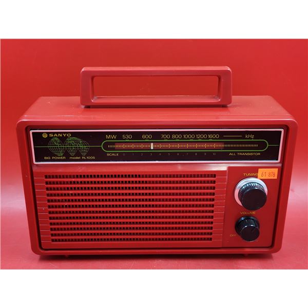 Sanyo RL1005 Big Power Portable Transistor Radio